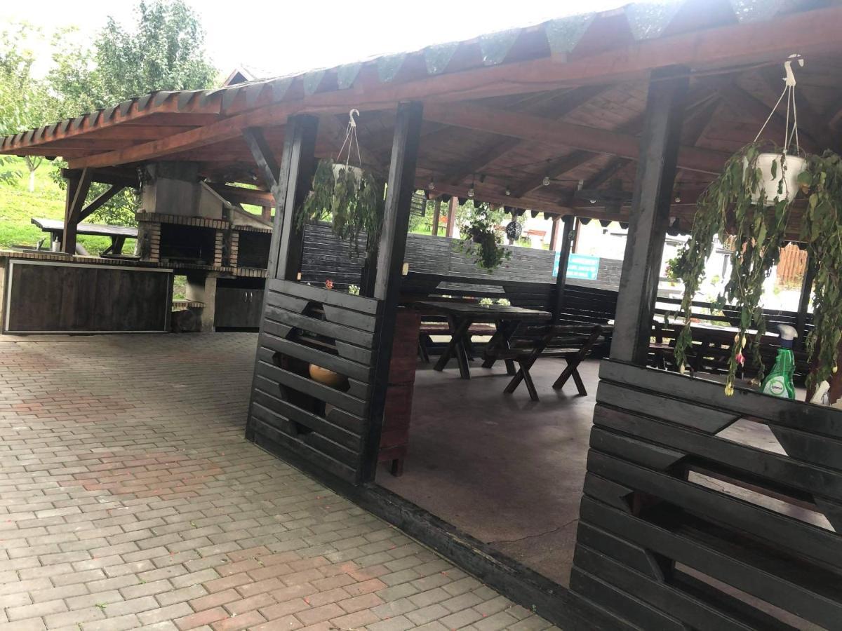 Villa Oaza Apusenilor Calarasi  Esterno foto