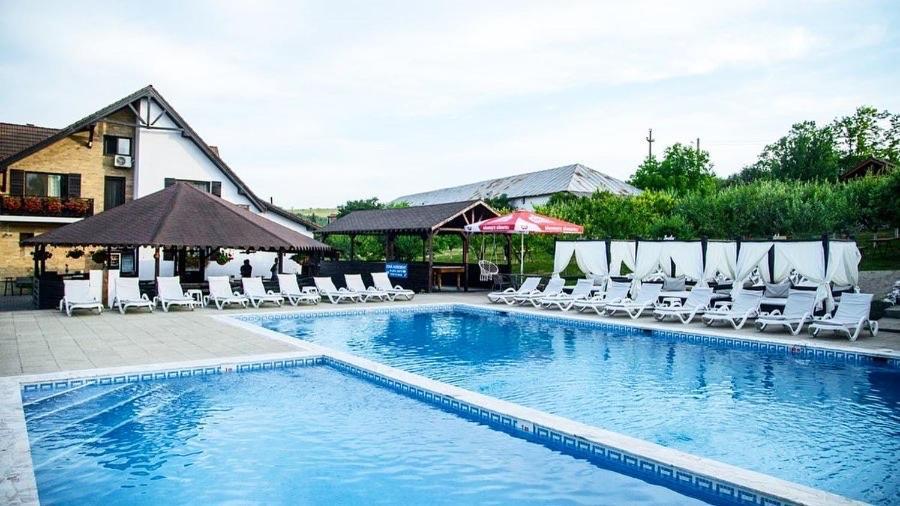Villa Oaza Apusenilor Calarasi  Esterno foto